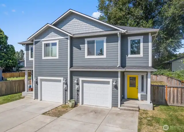 Property at 709 3rd Ave S, Kent, WA, 98032, 3 beds, 2.5 baths, [object Object]