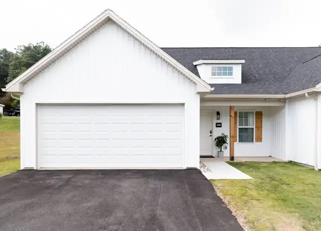 Property at Emma LN, York, PA, 3 beds, 2.5 baths, [object Object]