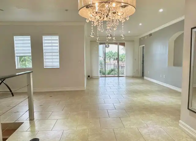 Property at 6504 NW 114th Ave, Doral, FL, 33178, 2 beds, 2 baths, [object Object]