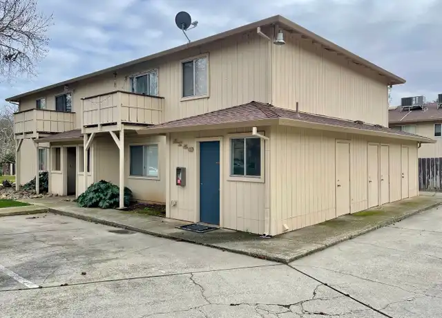 Property at 1740 Bramble Pl Unit 1740/3, Redding, CA, 96002, 2 beds, 1 bath, [object Object]