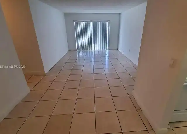 Property at 5241 Geneva Way #108, Doral, FL, 33166, 1 bed, 1 bath, [object Object]