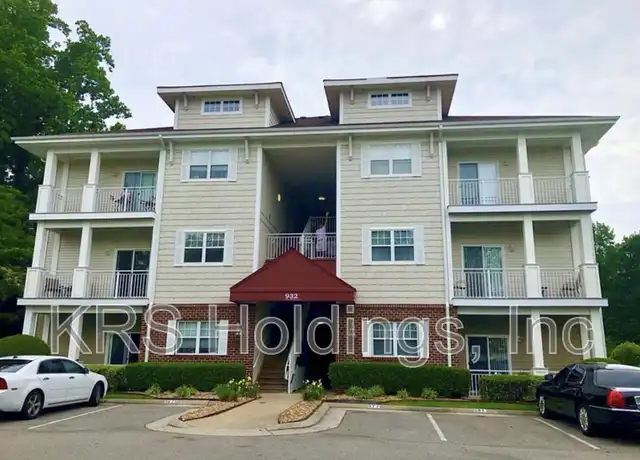 Property at 932 Southmoor Dr #304, Virginia Beach, VA, 23455, 2 beds, 2 baths, [object Object]
