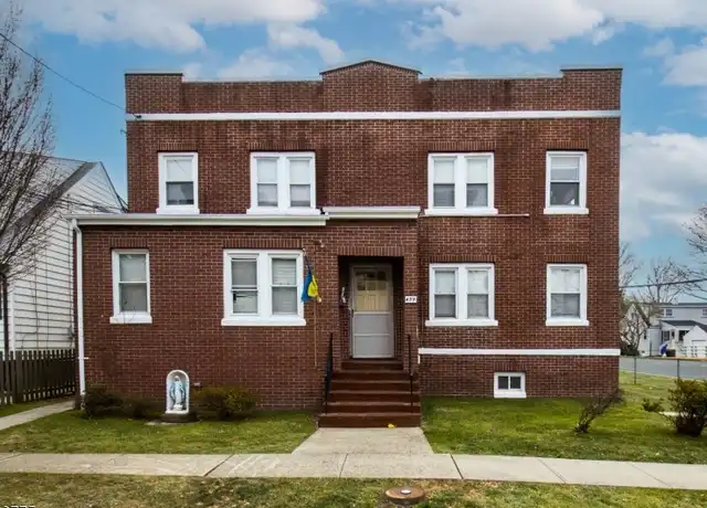 Property at 439 Willow Ave, Garwood, NJ, 07027, 2 beds, 1 bath, [object Object]