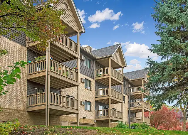 Property at Woodridge on Second - 2804 2nd St SW, Rochester, MN, 55902, 1 bed, 1 bath, [object Object]