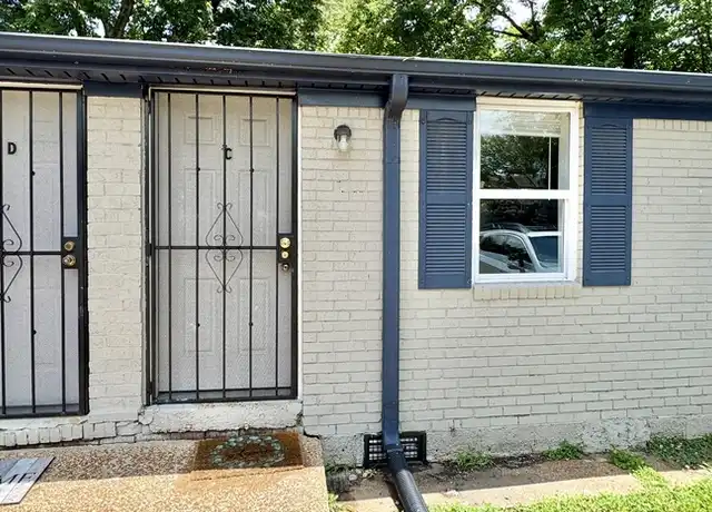 Property at 200 N Tipton St Unit C, Covington, TN, 38019, 2 beds, 1 bath, [object Object]