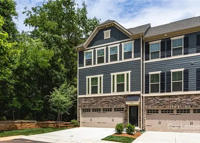 Property at 1736 Town Oak Ln, Charlotte, NC, 28205, 3 beds, 3 baths, [object Object]