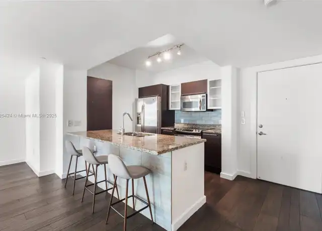 Property at 951 Brickell Ave #1105, Miami, FL, 33131, 2 beds, 2 baths, [object Object]