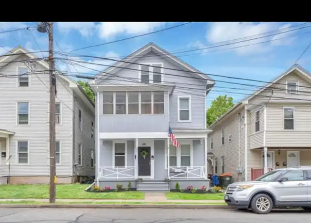 Property at 31 N First St Unit 3, Meriden, CT, 06451, 2 beds, 1 bath, [object Object]
