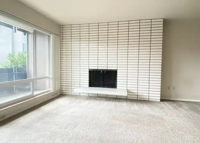 Property at 900 Nob Hill Ave N Unit 305, Seattle, WA, 98109, 2 beds, 2 baths, [object Object]