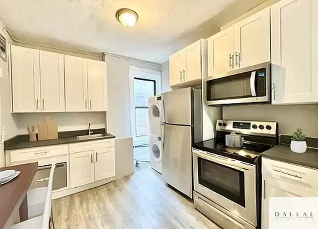 Property at 436 W 52nd St Unit 12, New York, NY, 10019, 1 bed, 1 bath, [object Object]