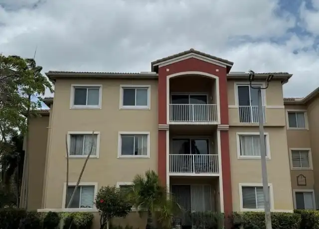 Property at 7085 Nova Dr #209, Davie, FL, 33317, 3 beds, 2 baths, [object Object]
