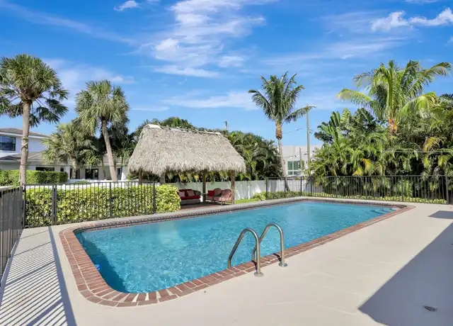 Property at 455 NE 14th St, Boca Raton, FL, 33432, 3 beds, 2 baths, [object Object]