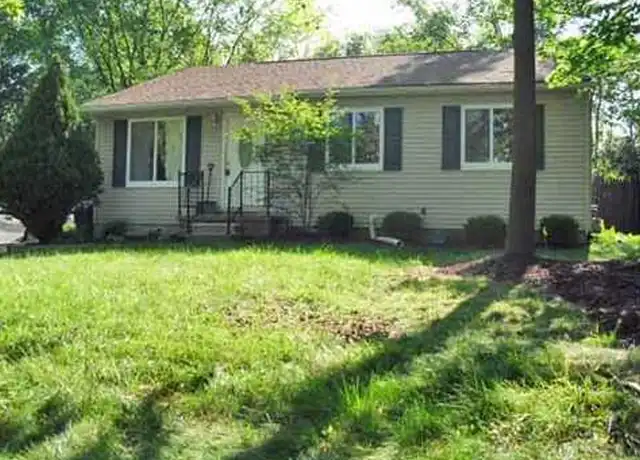 Property at 2565 Platt Rd, Ann Arbor, MI, 48104, 3 beds, 1.5 baths, [object Object]