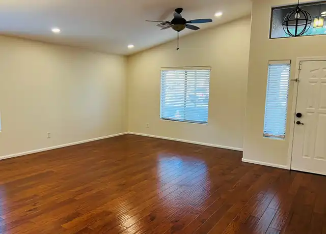 Property at 2823 E Questa Dr, Phoenix, AZ, 85024, 3 beds, 2 baths, [object Object]