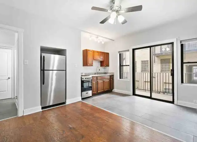 Property at 4555 Malden St, Chicago, IL, 60640, 0 beds, 1 bath, [object Object]