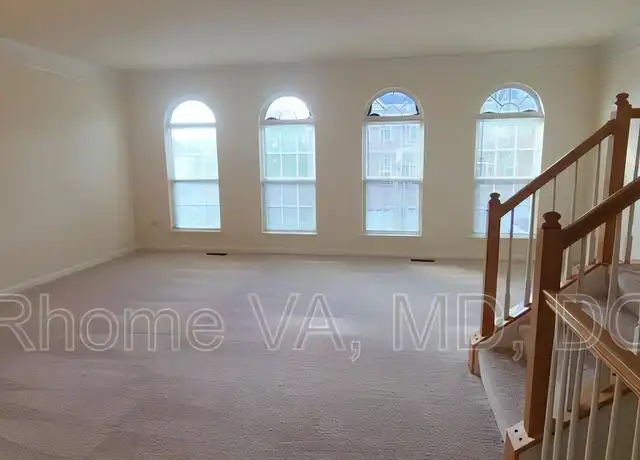 Property at 13614 Flying Squirrel Dr, Herndon, VA, 20171, 3 beds, 2.5 baths, [object Object]