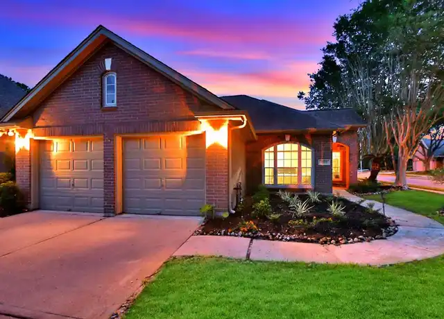 Property at 13702 Senca Park Dr, Houston, TX, 77077, 3 beds, 2 baths, [object Object]