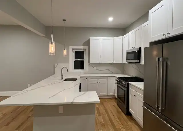 Property at 73 Pearl St Unit 4, Somerville, MA, 02145, 2 beds, 2 baths, [object Object]