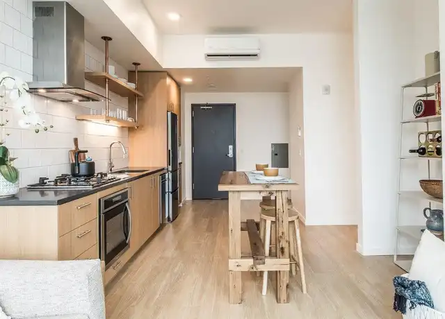 Property at 230 Ash - 230 SW Ash St, Portland, OR, 97204, 0-1 beds, 1 bath, [object Object]