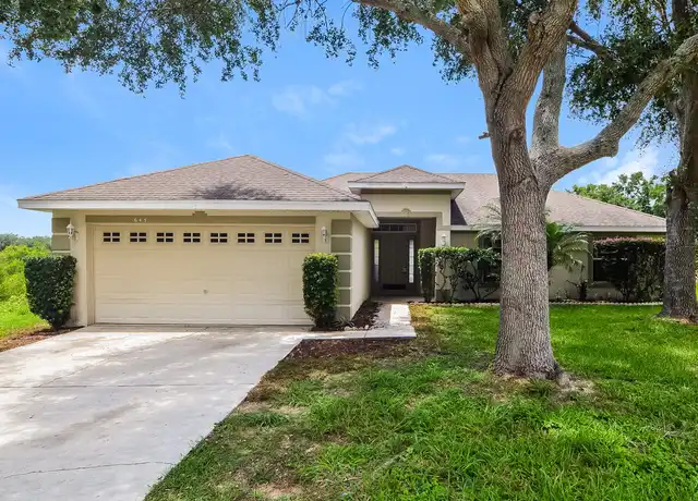 Property at 645 Winding Lake Dr, Clermont, FL, 34711, 4 beds, 2 baths, [object Object]