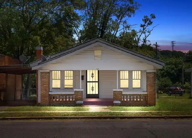 Property at 933 Jackson Blvd, Birmingham, AL, 35217, 3 beds, 2 baths, [object Object]