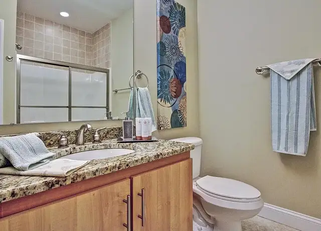 Photo of 900 Madison Pl, Shrewsbury, MA 01545