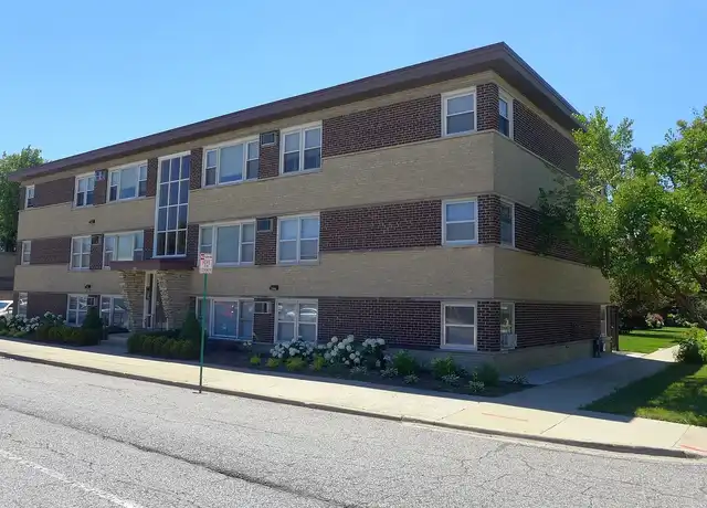 Property at 500 S Clinton Ave, Oak Park, IL, 60304, 1 bed, 1 bath, [object Object]