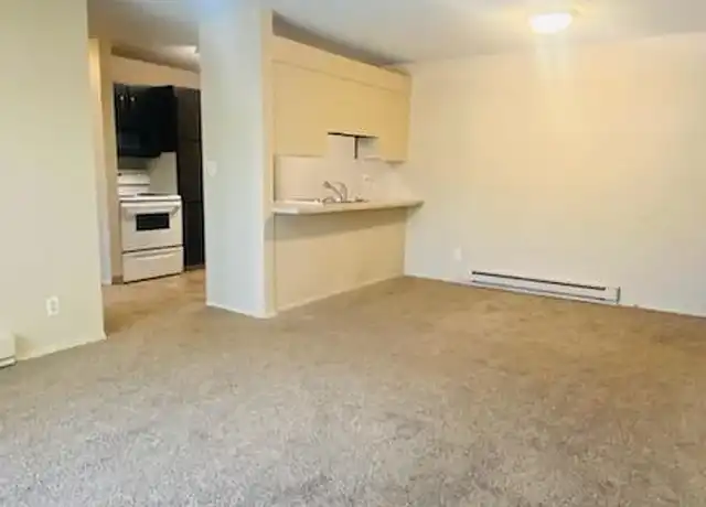 Property at Brookside Apartments - 5201 South Union St, Des Moines, IA, 50315, 2 beds, 1 bath, [object Object]