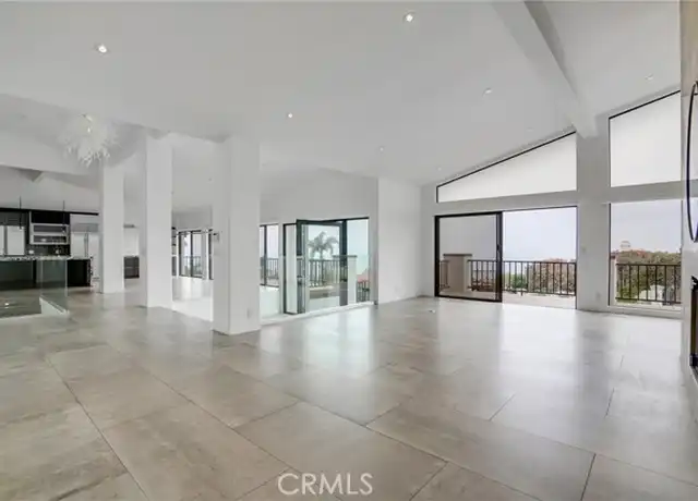 Property at 1424 Via Zumaya, Palos Verdes Estates, CA, 90274, 5 beds, 4 baths, [object Object]