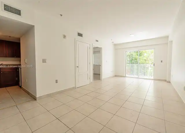 Property at 2536 NW 24th St Unit 3H, Miami, FL, 33142, 1 bed, 1 bath, [object Object]