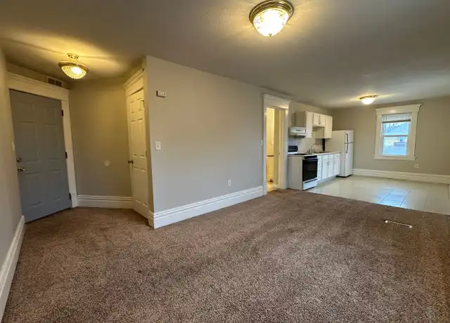 Property at 1415 4th Ave S Unit 4, Fort Dodge, IA, 50501, 1 bed, 1 bath, [object Object]