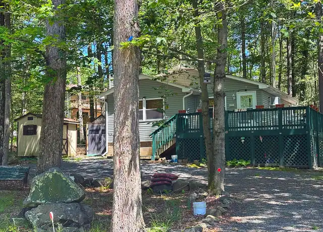 Property at 241 Depuy Dr, Pocono Lake, PA, 18347, 4 beds, 1 bath, [object Object]
