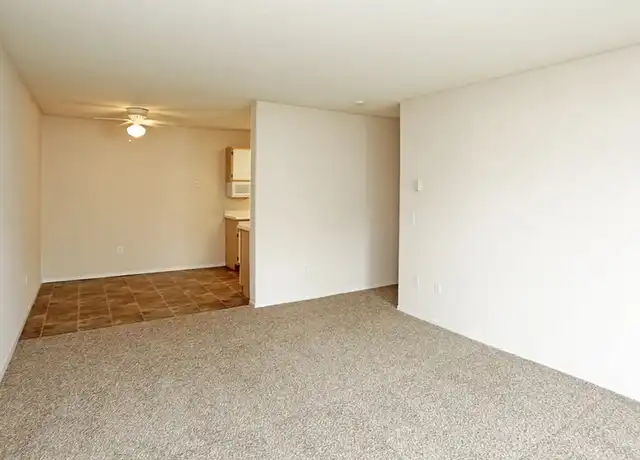 Property at PEARLWOOD ESTATES - 1860 52nd St E, Inver Grove Heights, MN, 55077, 1 bed, 1 bath, [object Object]