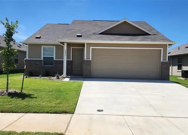 Property at 3237 Kiso Pkwy, Providence Village, TX, 76227, 4 beds, 1 bath, [object Object]
