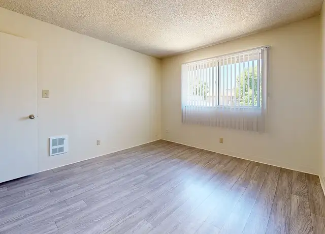 Photo of 436 Noice Dr, Salinas, CA 93906