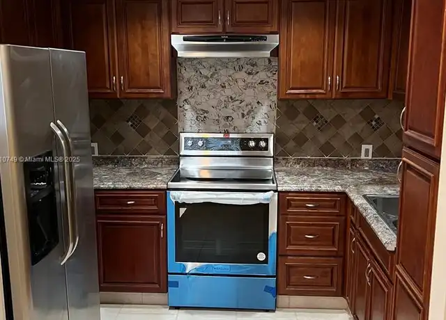 Property at 1515 NE 125th Ter #204, North Miami, FL, 33161, 1 bed, 1 bath, [object Object]
