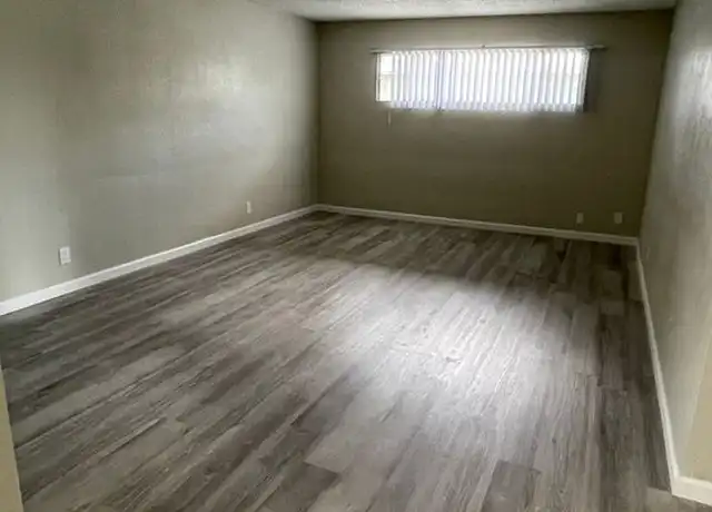 Property at 1800 Rexford Dr Unit 1800 6, Las Vegas, NV, 89104, 1 bed, 1 bath, [object Object]