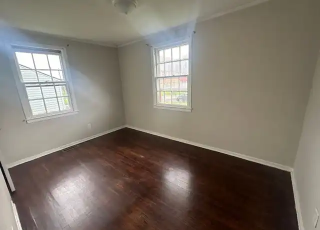 Property at 1435 Abbott St NW, Roanoke, VA, 24017, 2 beds, 1 bath, [object Object]