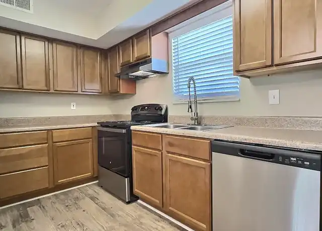 Property at Carriage Hills Apartments - 2355 W Michigan Ave, Pensacola, FL, 32526, 2 beds, 1.5-2 baths, [object Object]