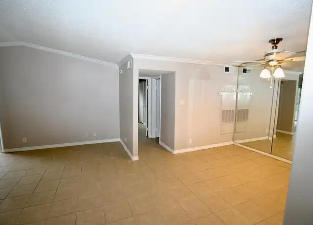Property at 17401 Red Oak Dr #102, Houston, TX, 77090, 1 bed, 1 bath, [object Object]