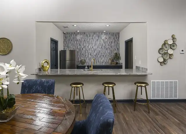 Property at The District Apartments - 6420 Knight Arnold Rd, Memphis, TN, 38115, 2 beds, 1-2 bath, [object Object]