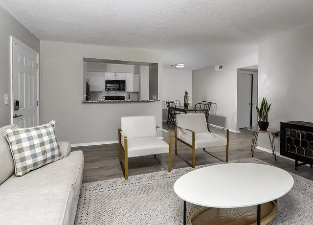 Property at The District Apartments - 6420 Knight Arnold Rd, Memphis, TN, 38115, 1-2 bed, 1-2 bath, [object Object]