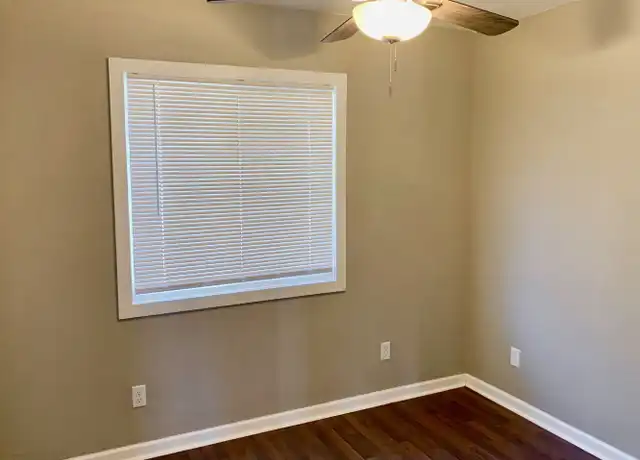 Property at 603 Poplar Ave, Jonesboro, AR, 72401, 3 beds, 1 bath, [object Object]