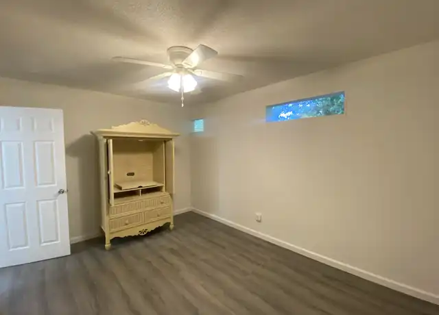 Property at 523 Bob Sikes Blvd, Fort Walton Beach, FL, 32547, 2 beds, 1 bath, [object Object]