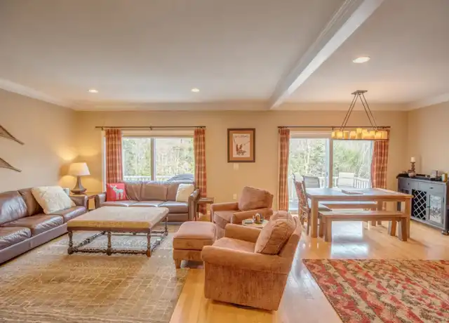 Property at 130 Woodland Loop, Lincoln, NH, 03251, 4 beds, 3.5 baths, [object Object]