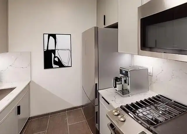 Property at 401 E 80th St Unit 31H, New York, NY, 10075, 1 bed, 1 bath, [object Object]