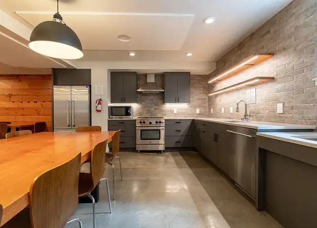 Property at 1722 Summit Ave, Seattle, WA, 98122, 0 beds, 1 bath, [object Object]