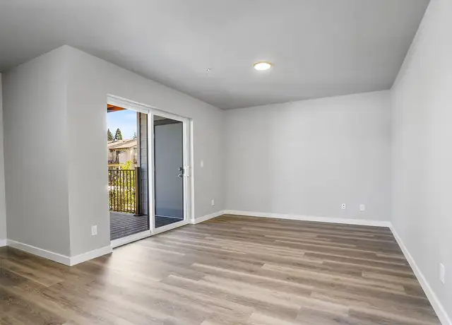Photo of 4370 Fisher Rd NE, Salem, OR 97305