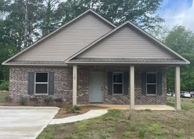 Property at 709 George Ave, Tupelo, MS, 38801, 3 beds, 2 baths, [object Object]