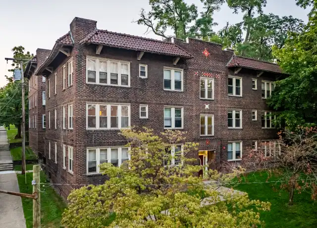 Property at 5836 Alderson St Unit 6, Pittsburgh, PA, 15217, 2 beds, 1 bath, [object Object]